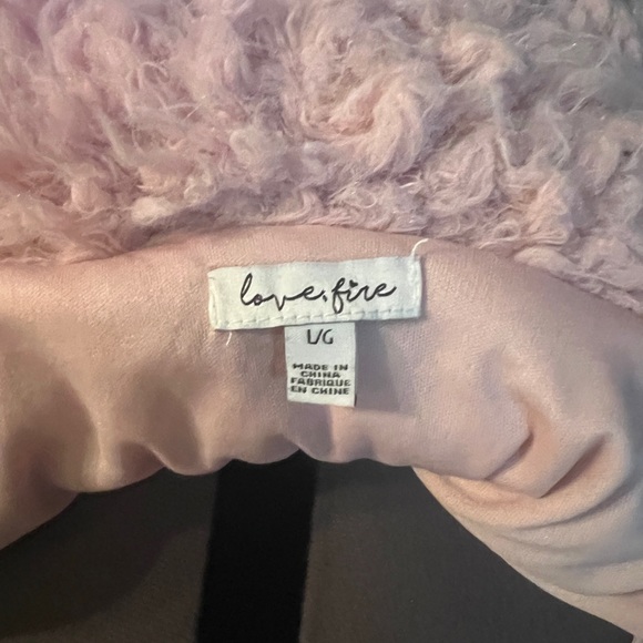 Beautiful pink fur jacket - Picture 4 of 4